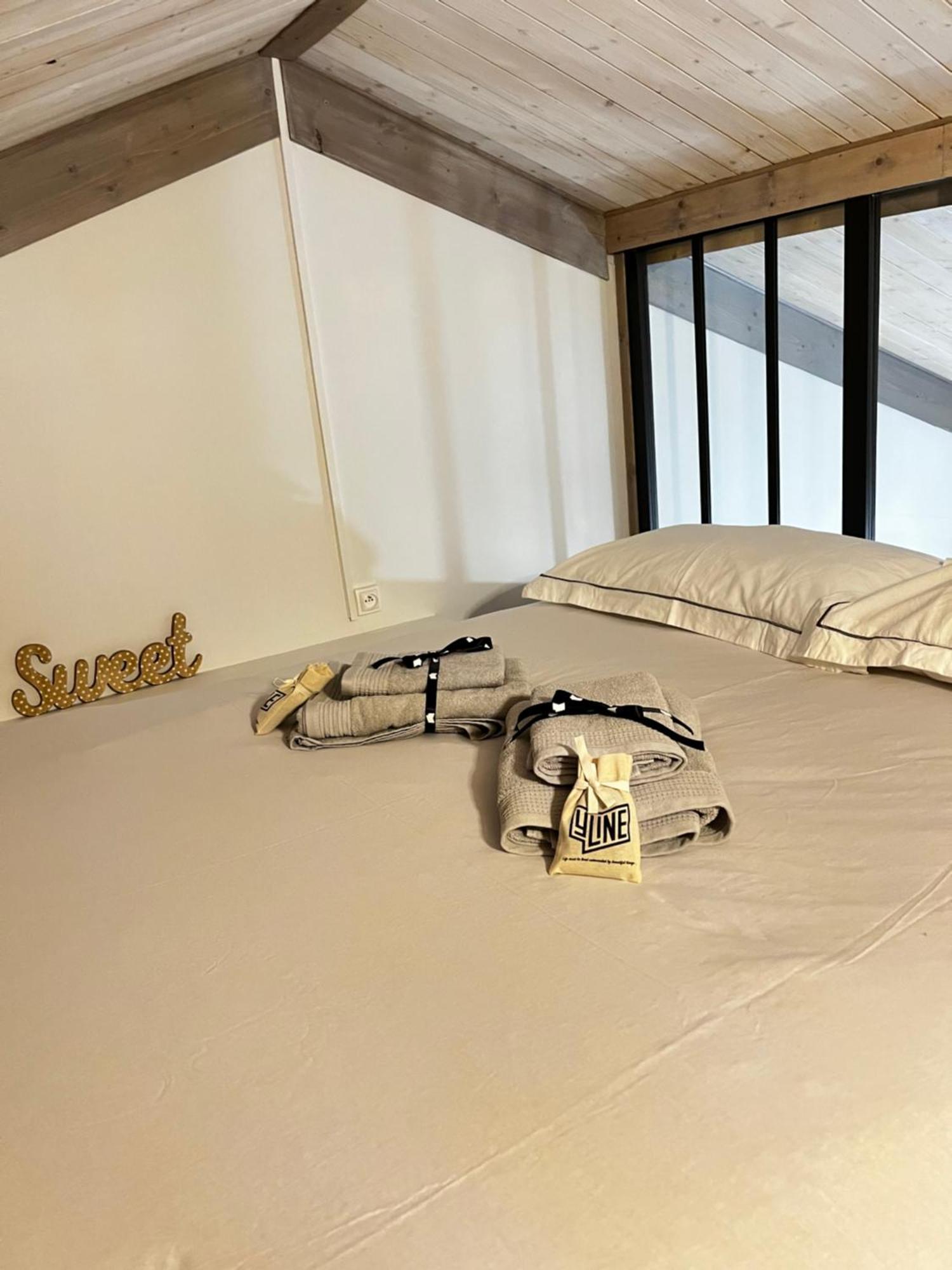 Le Petit Chalet Addicted To Paradise ทีนเญอ ภายนอก รูปภาพ